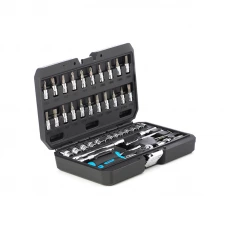 набор инструмента  1/4"  46 шт,  4-14 мм с трещ., удленит., кардан, отв.-вороток, биты