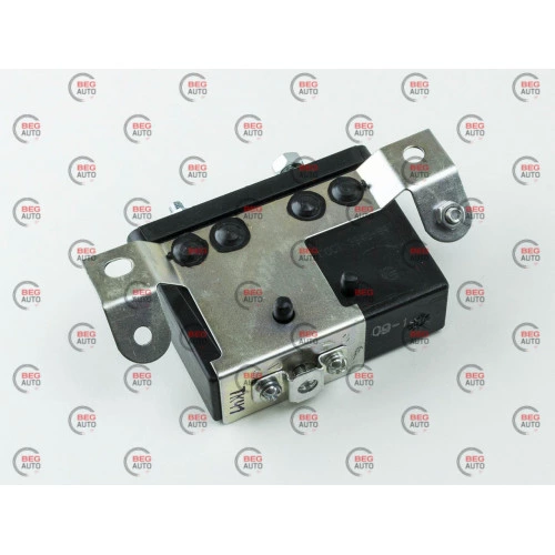 регулятор напруги РР362Б пластмас. (Автоприбор-Калуга)