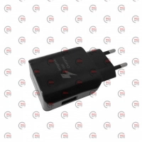 зарядка от cети 220В на  USB 2.1A черная 25W