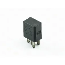 реле топливного насоса Chery Amulet 12V30A