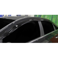 ветровик Volkswagen Golf VII хетч 5d 2012-2020 (скотч) VIP Tuning VT 52